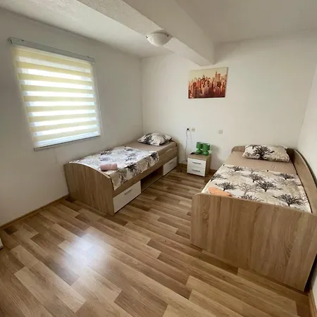 Apartment Borex
