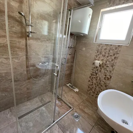 Borex Apartment *
