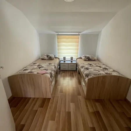 Borex Apartment *